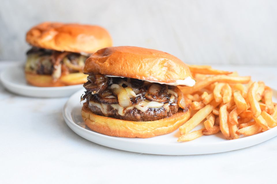 Gourmet Mushroom Gruyère Cheeseburger With Truffle Aioli